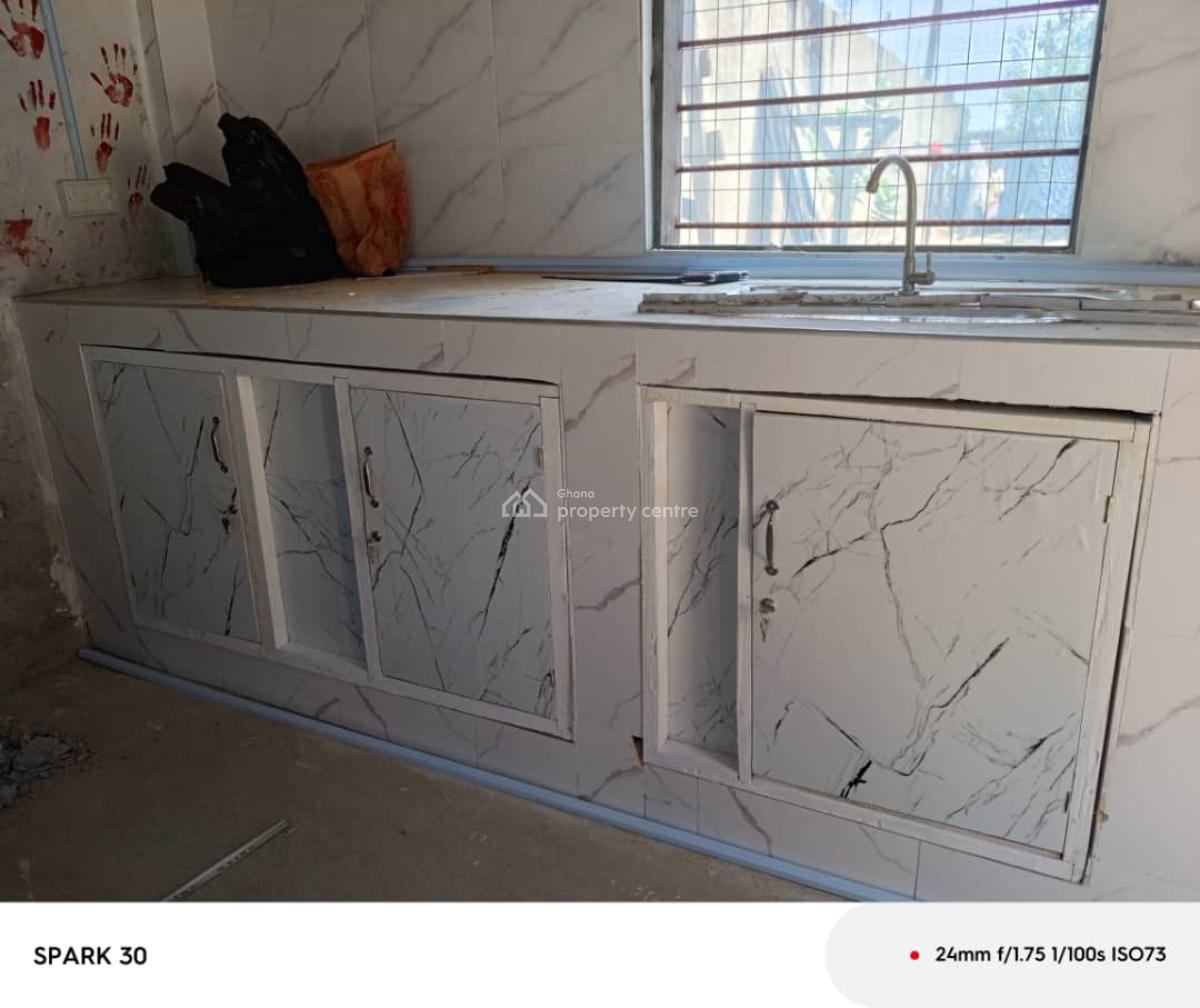 2 Bedroom Self Compound / House, Mamprobi Post Office, Accra Metropolitan, Accra, House for Rent