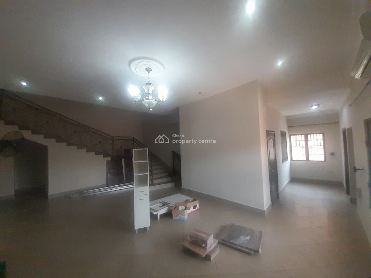 6 Bedroom House in a Gated Estate  with Solar Panels and 5 Ka Invertor, Lakeside Estates, Adenta Municipal, Accra, Detached Duplex for Sale