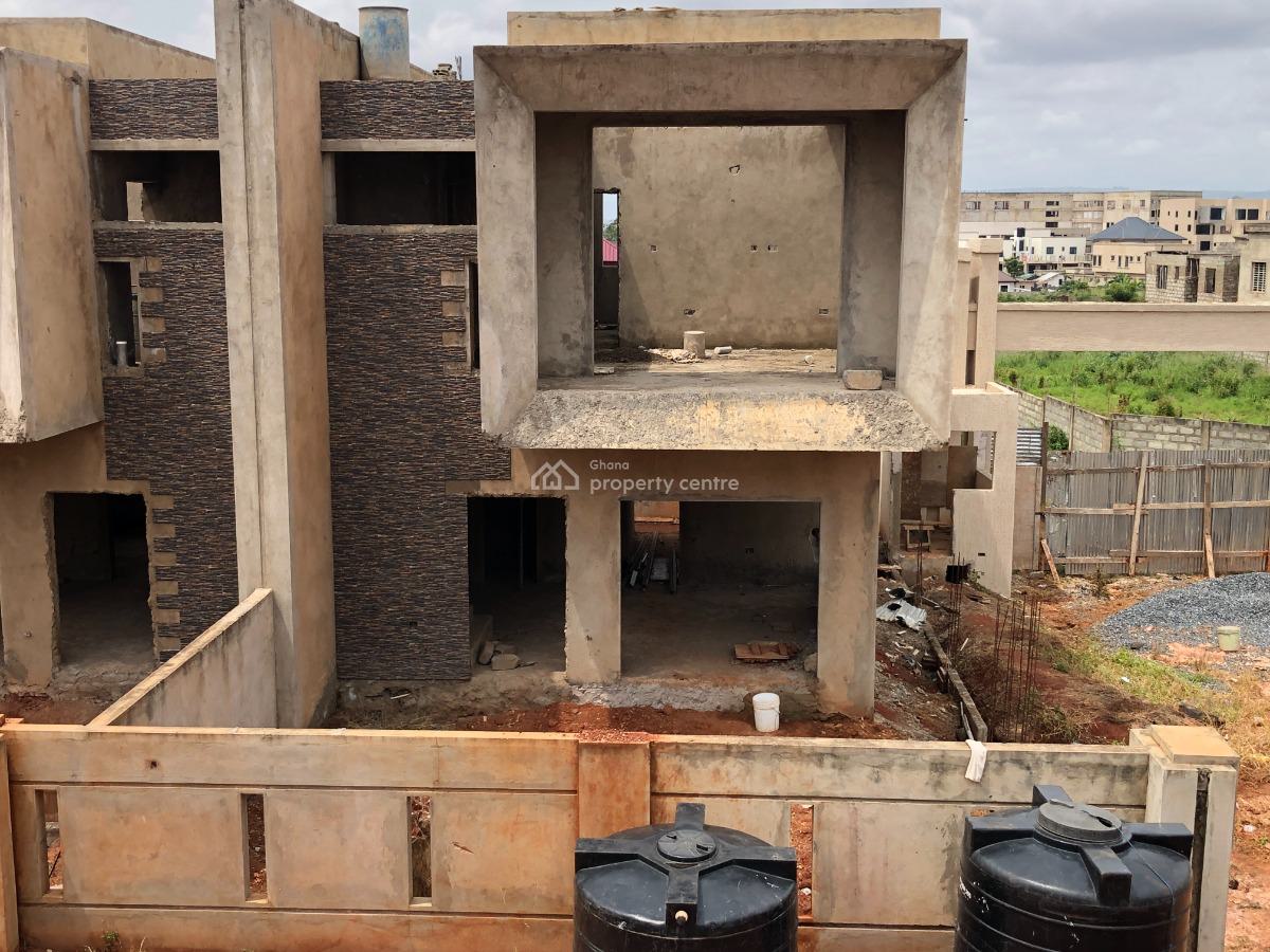 Uncompleted 3 Bedroom Town Homes with Out-houses., East Legon Hills, East Legon Hills, East Legon, Accra, Semi-detached Duplex for Sale