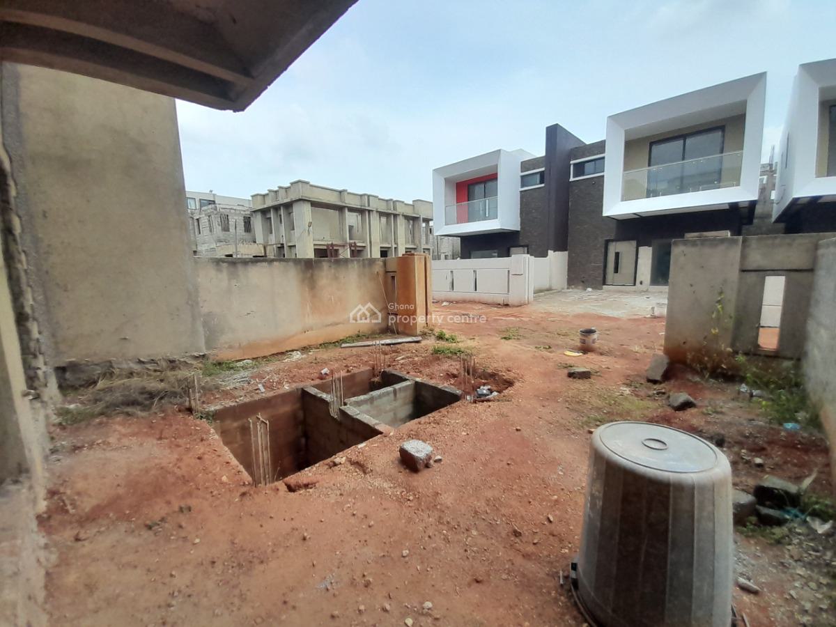 Uncompleted 3 Bedroom Town Homes with Out-houses., East Legon Hills, East Legon Hills, East Legon, Accra, Semi-detached Duplex for Sale