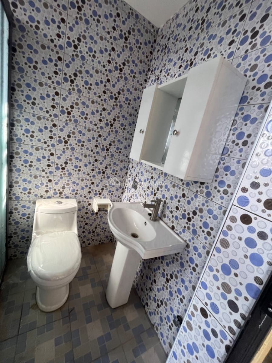 2 Bedrooms Apartments, Tse Addo, La Dade Kotopon Municipal, Accra, Apartment for Rent