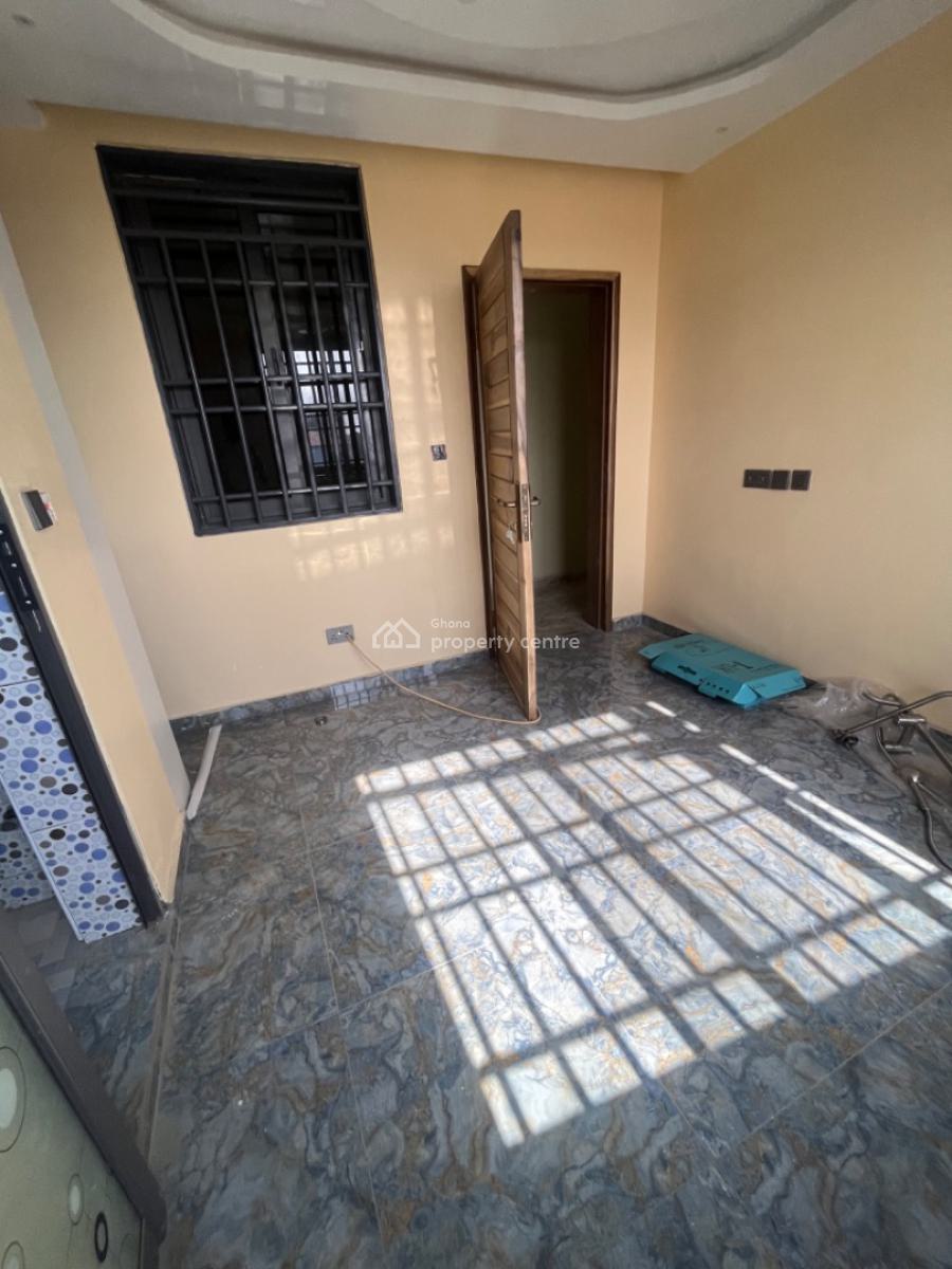 2 Bedrooms Apartments, Tse Addo, La Dade Kotopon Municipal, Accra, Apartment for Rent
