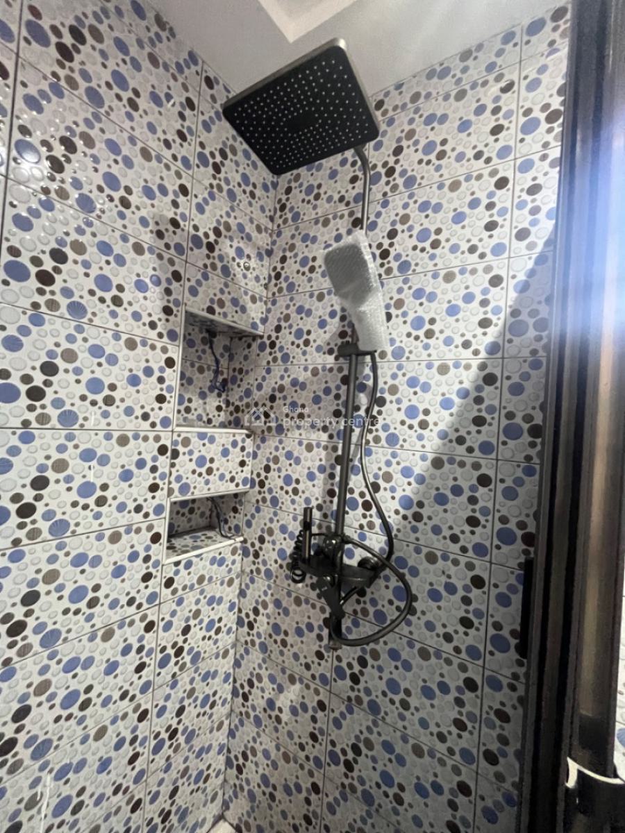 2 Bedrooms Apartments, Tse Addo, La Dade Kotopon Municipal, Accra, Apartment for Rent