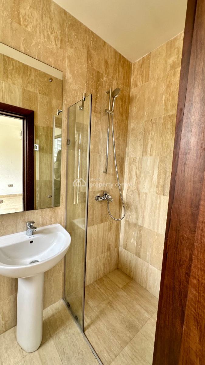 Unfurnished 3 Bedroom Duplex, Dr Paul Acquah Street, Airport Residential Area, Accra, Semi-detached Duplex for Rent