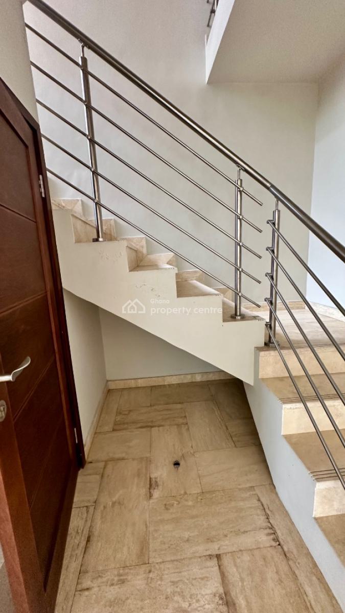 Unfurnished 3 Bedroom Duplex, Dr Paul Acquah Street, Airport Residential Area, Accra, Semi-detached Duplex for Rent