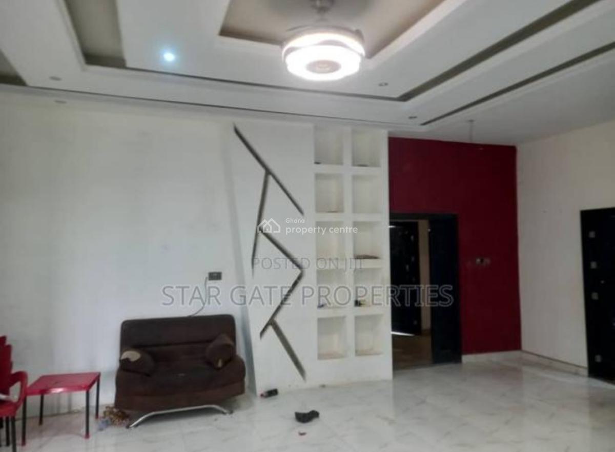 4 Bedrooms House, Antoa New Site, Near The Shs., Kumasi Metropolitan, Ashanti, House for Rent