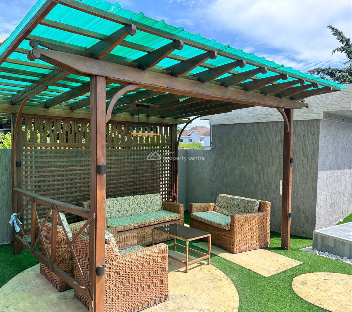 Executive 4 Bedroom, First Circular, Cantonment, Cantonments, Accra, Detached Duplex for Rent