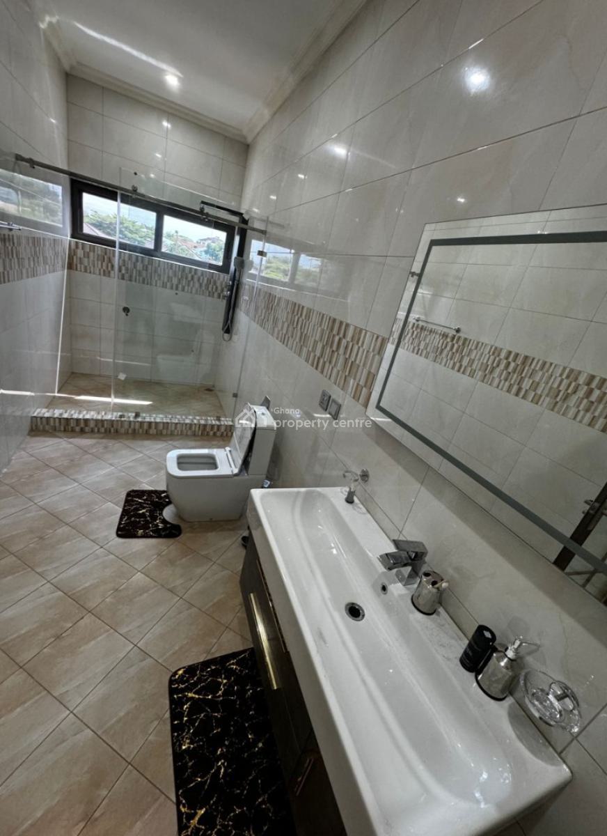 Executive 4 Bedroom, First Circular, Cantonment, Cantonments, Accra, Detached Duplex for Rent