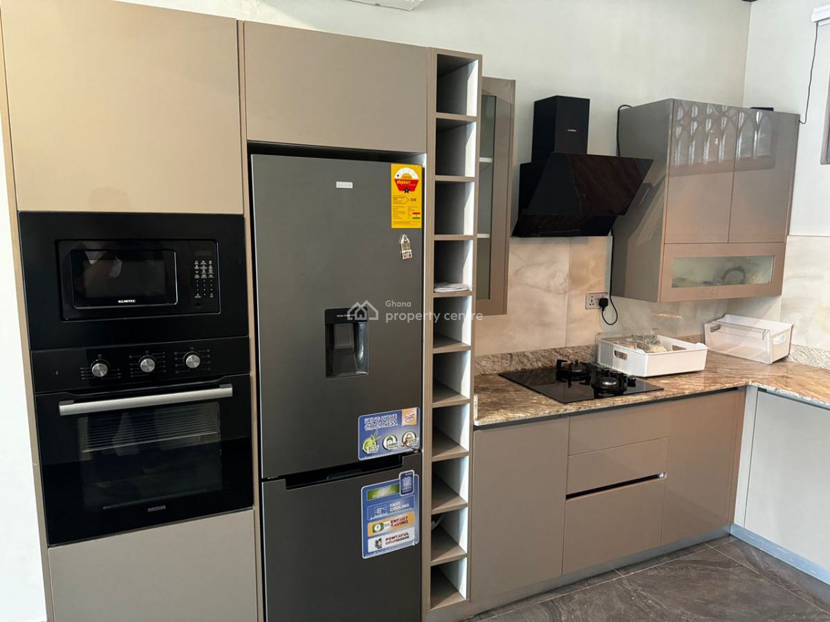 Executive 4 Bedroom, First Circular, Cantonment, Cantonments, Accra, Detached Duplex for Rent