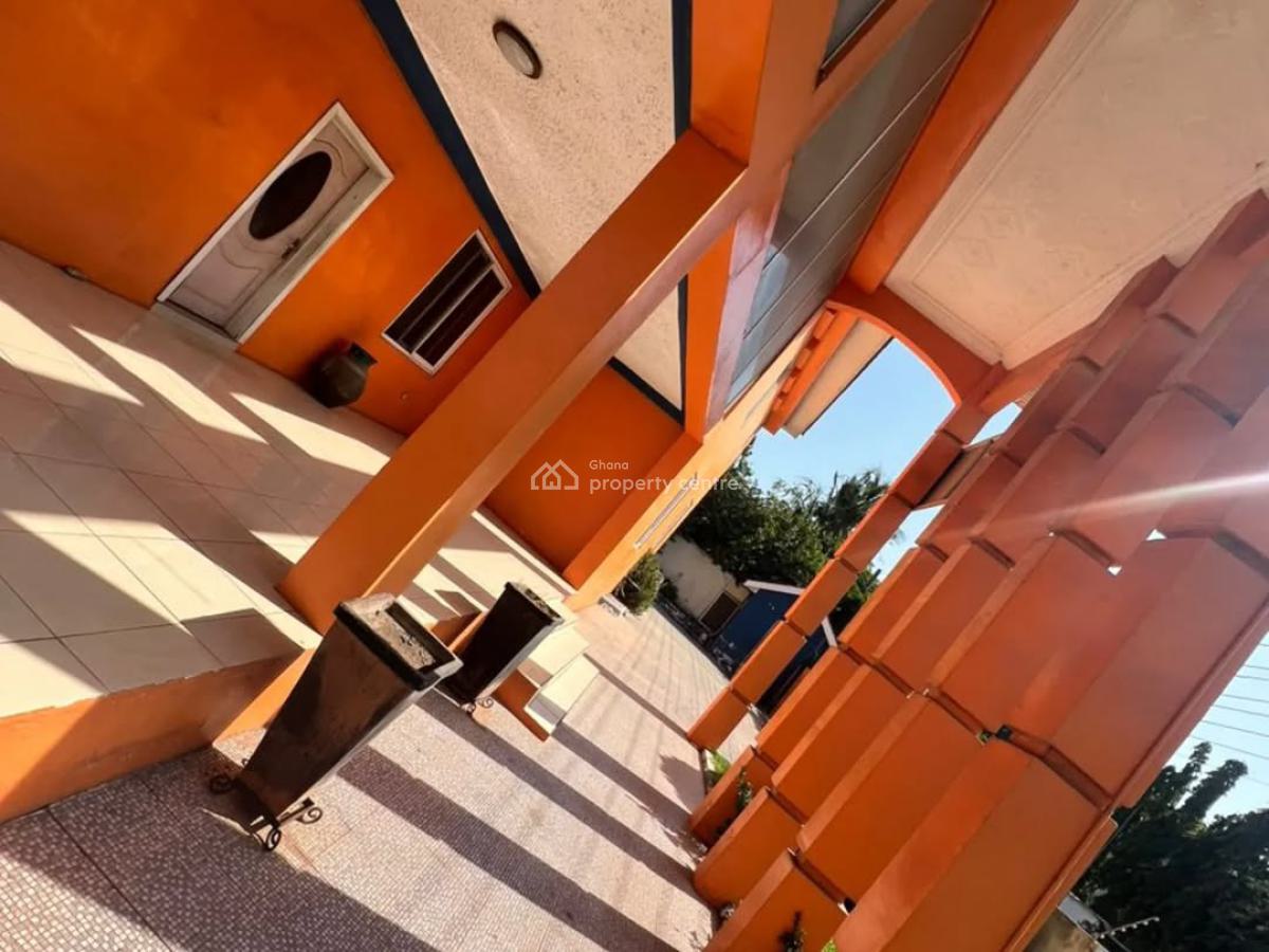 Executive All Ensuite 5 Bedrooms, Airport Residential Area, Accra, House for Rent