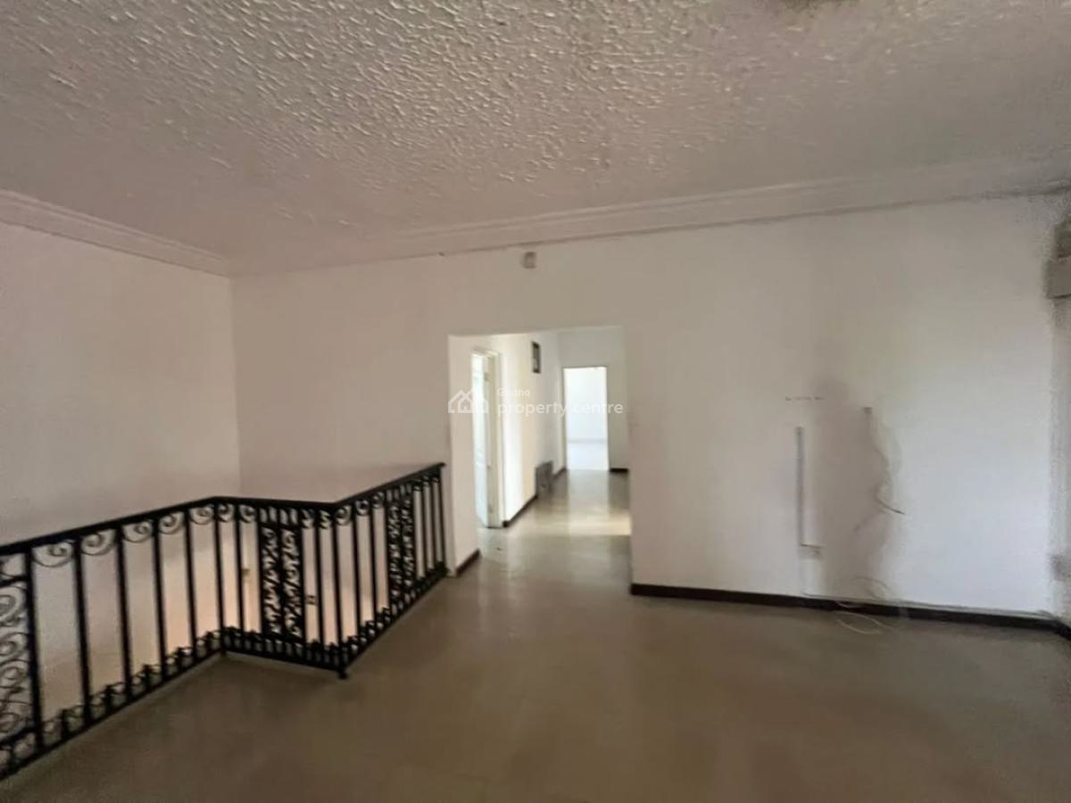 Executive All Ensuite 5 Bedrooms, Airport Residential Area, Accra, House for Rent