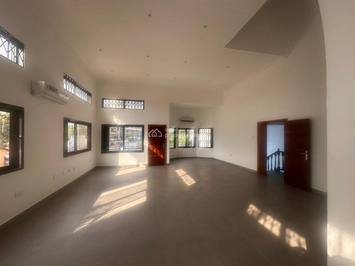 Luxury 6bedrooms House with Out2bedrooms in Airport, Airport, Airport Residential Area, Accra, House for Rent