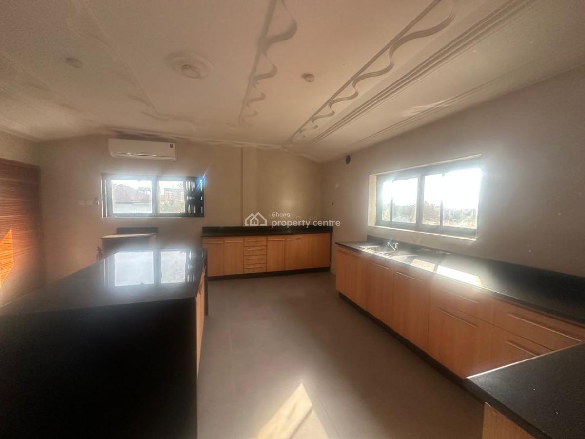 Luxury 6bedrooms House with Out2bedrooms in Airport, Airport, Airport Residential Area, Accra, House for Rent