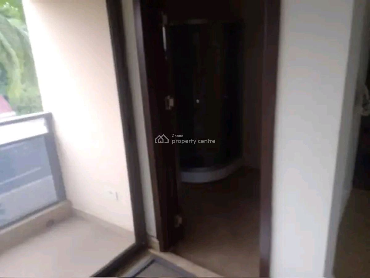 Executive 3-bedroom Smart Home+bq @ Airport, Airport Residential Area, Accra, Townhouse for Rent