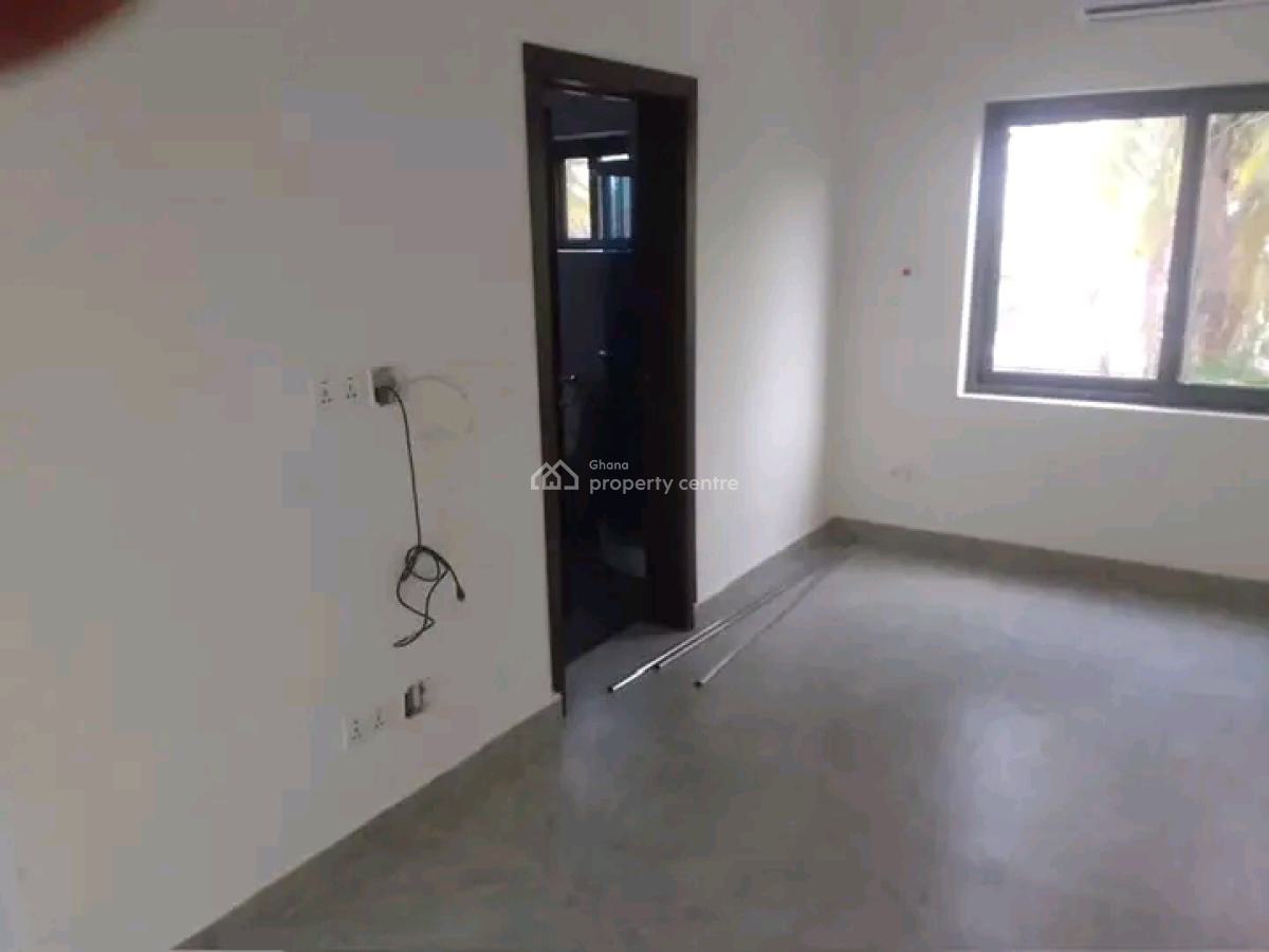 Executive 3-bedroom Smart Home+bq @ Airport, Airport Residential Area, Accra, Townhouse for Rent