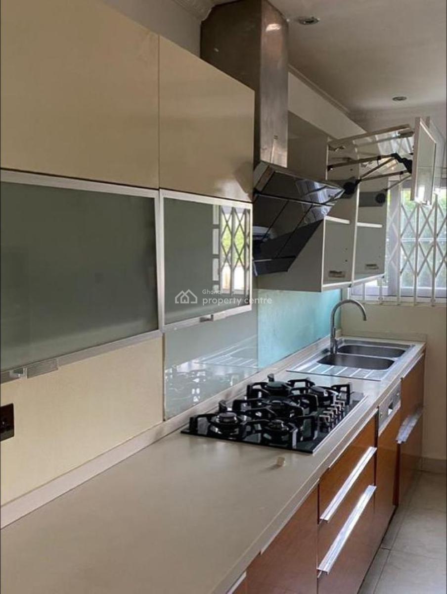 Executive All Ensuite 4 Bedroom, Airport Residential Area, Accra, Townhouse for Rent