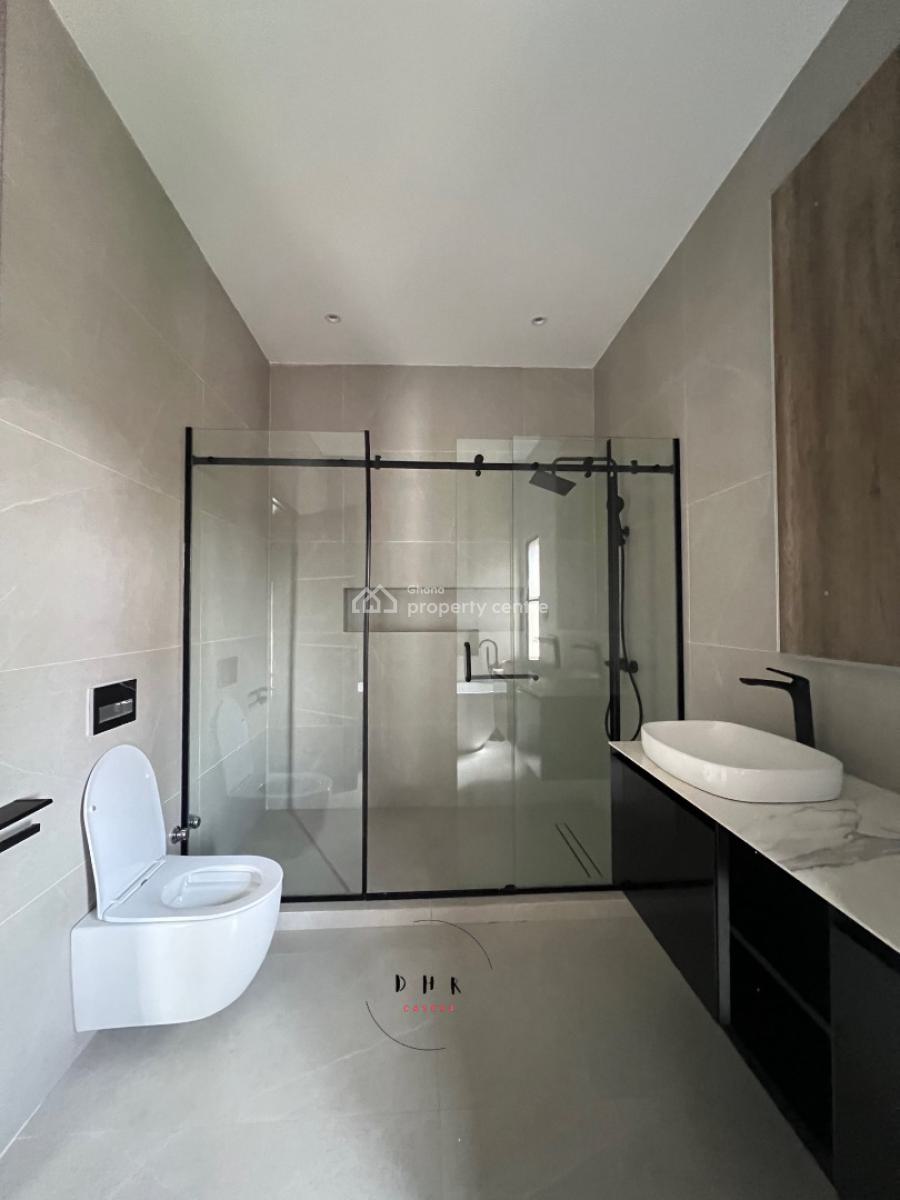 Executive 4 Bedrooms, Ashaley Botwe, Adenta Municipal, Accra, House for Sale
