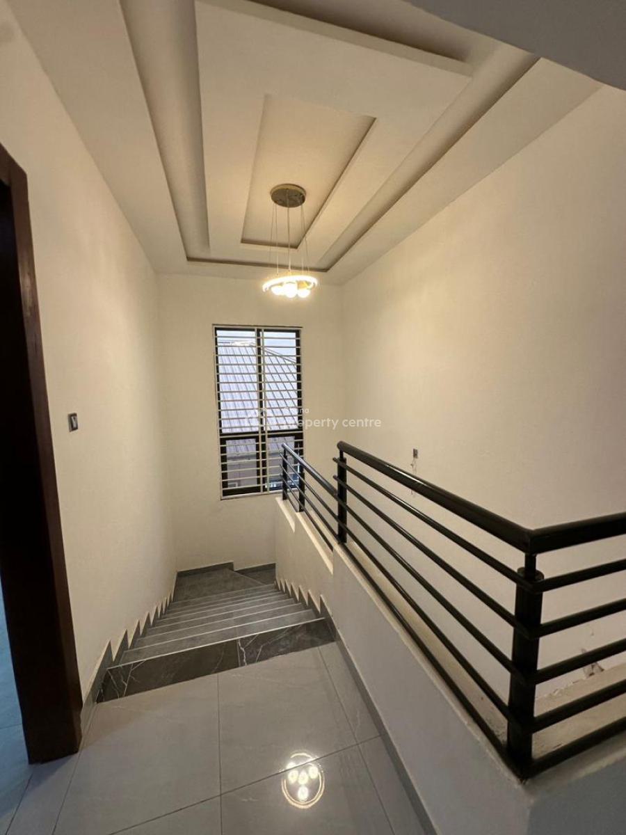 Visually-appealing, Fully Engineered, Five(5) Bedroom Duplex., Lakeside Estates, Adenta Municipal, Accra, Detached Duplex for Sale