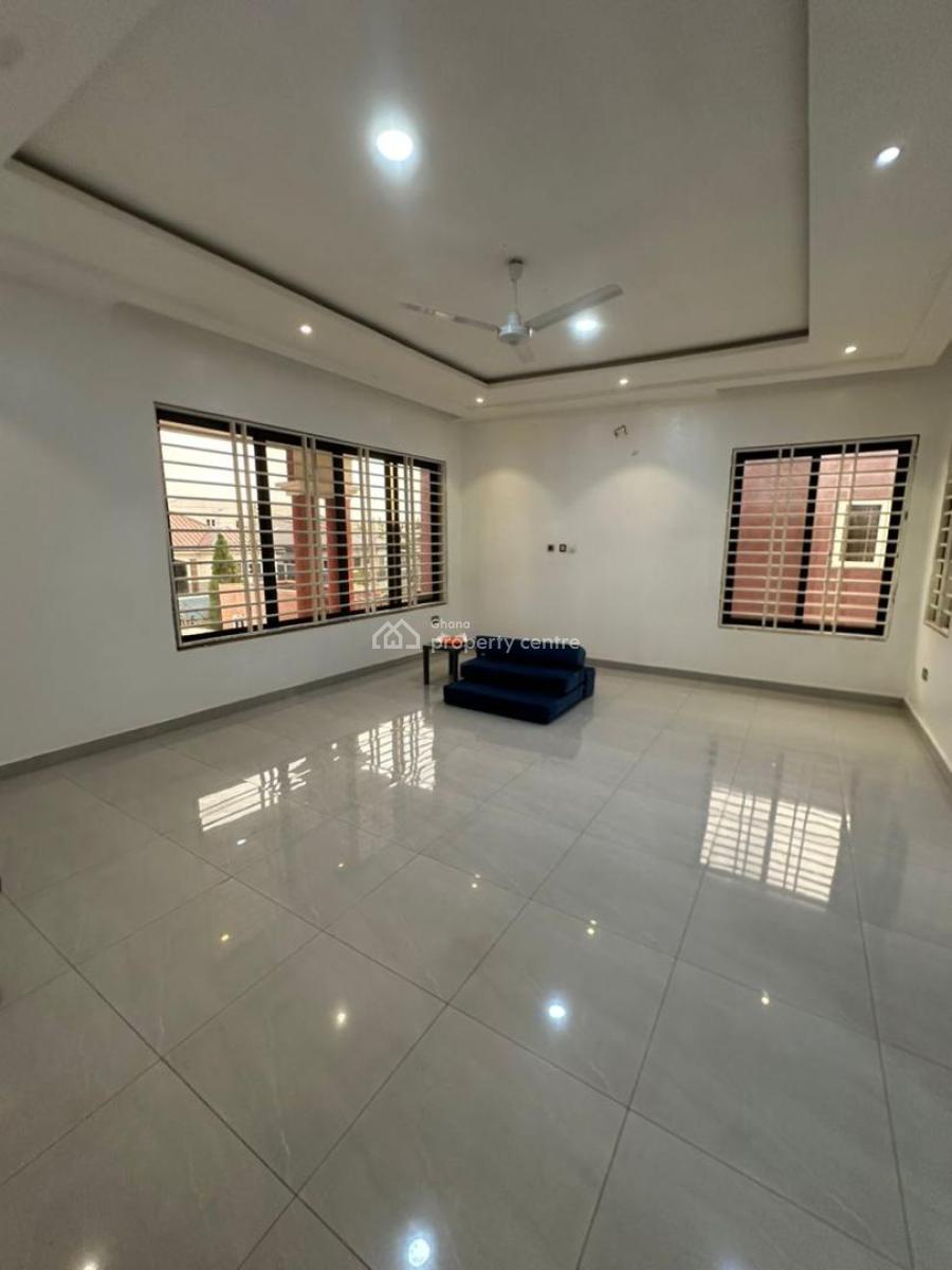 Visually-appealing, Fully Engineered, Five(5) Bedroom Duplex., Lakeside Estates, Adenta Municipal, Accra, Detached Duplex for Sale