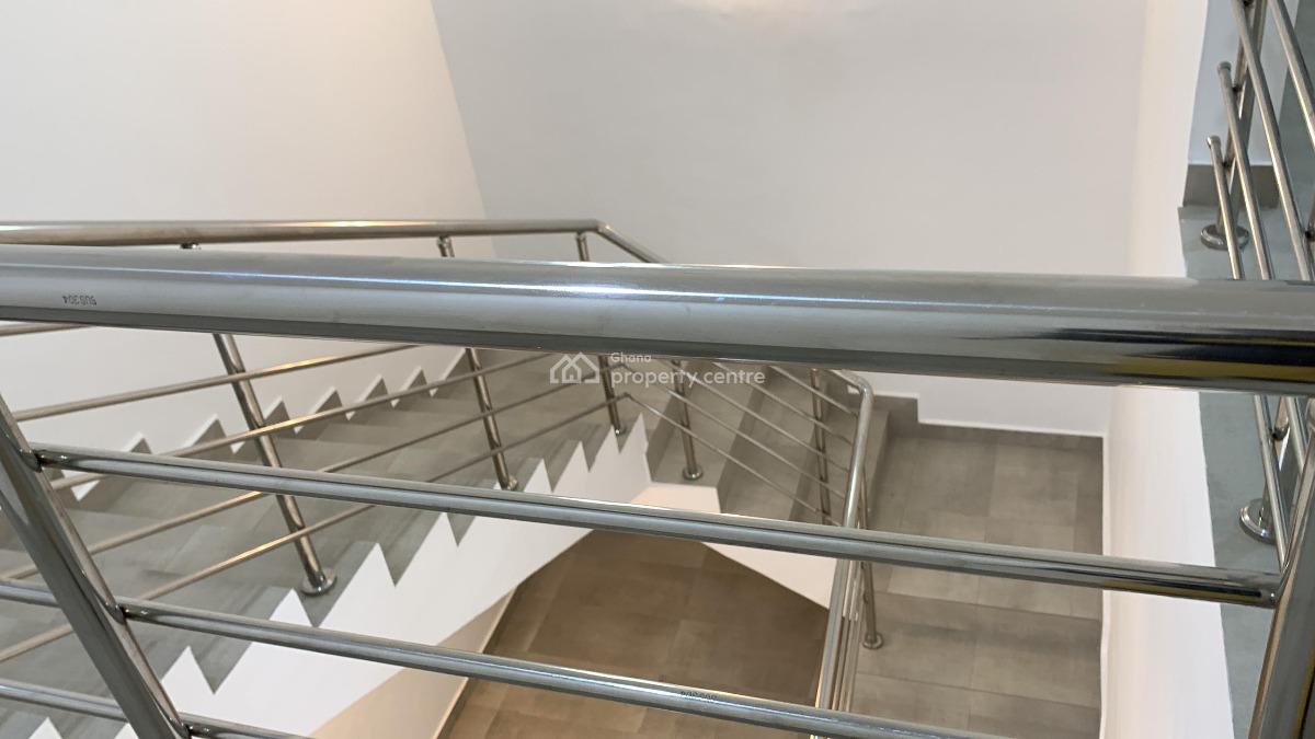 Luxury 4bedrooms House in Dawhenya, Dawhenya, Dawhenya, Tema, Accra, House for Sale