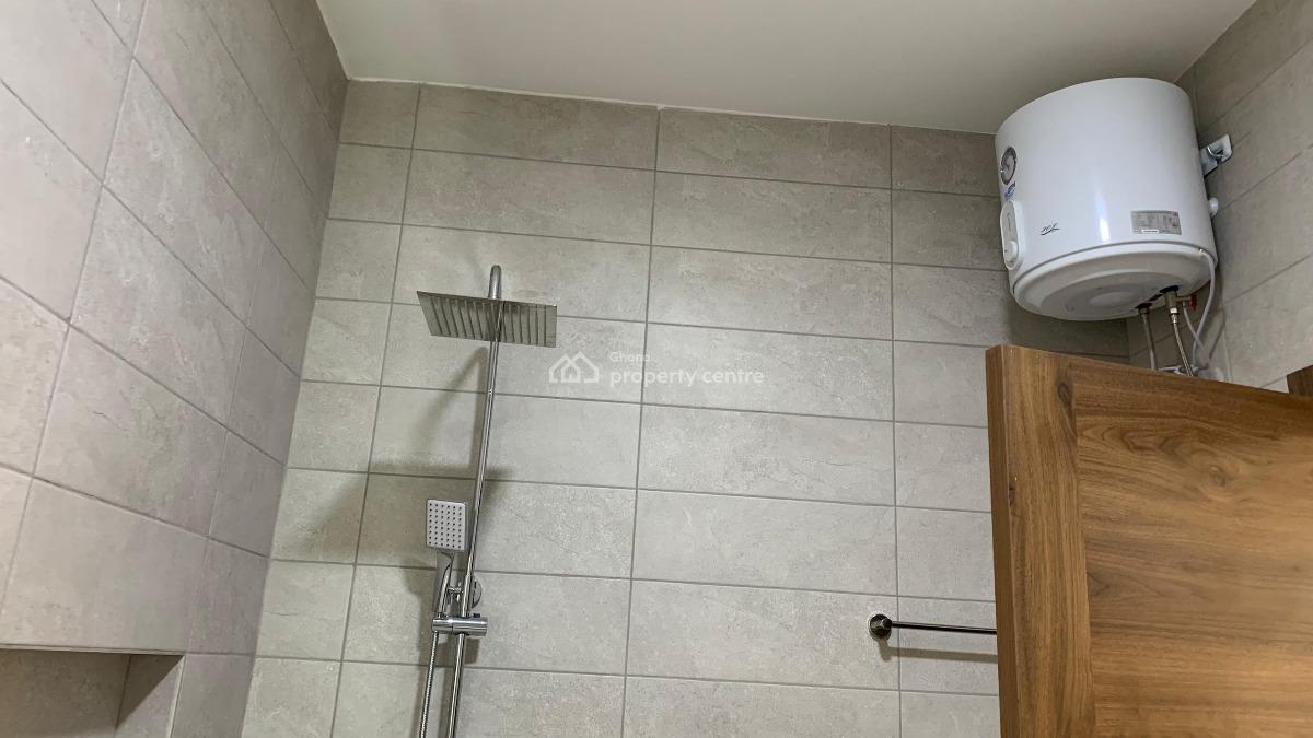 Luxury 4bedrooms House in Dawhenya, Dawhenya, Dawhenya, Tema, Accra, House for Sale