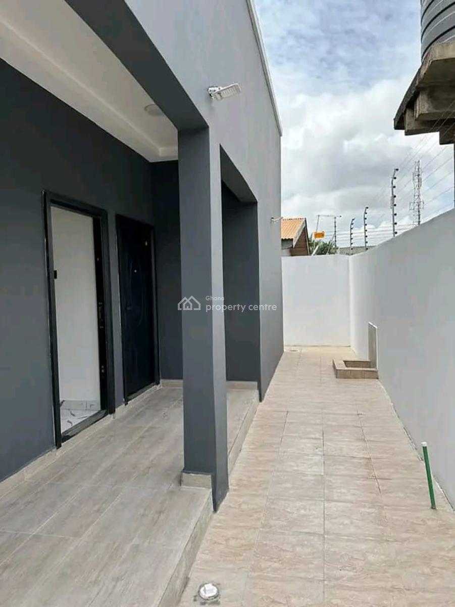 Newly Built 3-bedroom Burgalow House @ Spintex Comm.16, Comm.16, Spintex, Accra, House for Sale