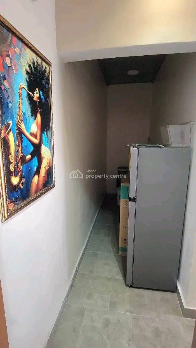 Fully Furnished Chamber and Hall @ Achimota Kingsby, Achimota, Accra, Apartment Short Let