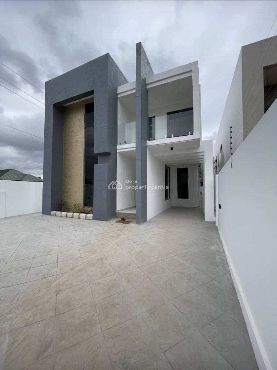 One-of-that-kind Fully Detached, Fully Detailed Four(4) Bedroom Duplex, Lakeside Estates, Adenta Municipal, Accra, Terraced Duplex for Sale