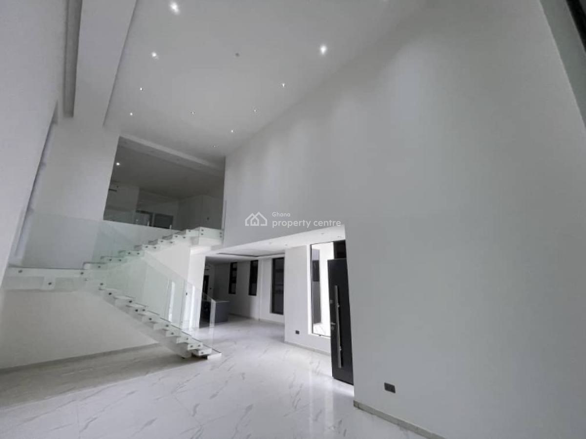 One-of-that-kind Fully Detached, Fully Detailed Four(4) Bedroom Duplex, Lakeside Estates, Adenta Municipal, Accra, Terraced Duplex for Sale