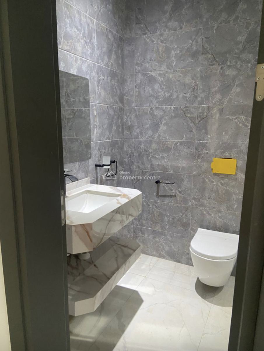 One-of-that-kind Fully Detached, Fully Detailed Four(4) Bedroom Duplex, Lakeside Estates, Adenta Municipal, Accra, Terraced Duplex for Sale