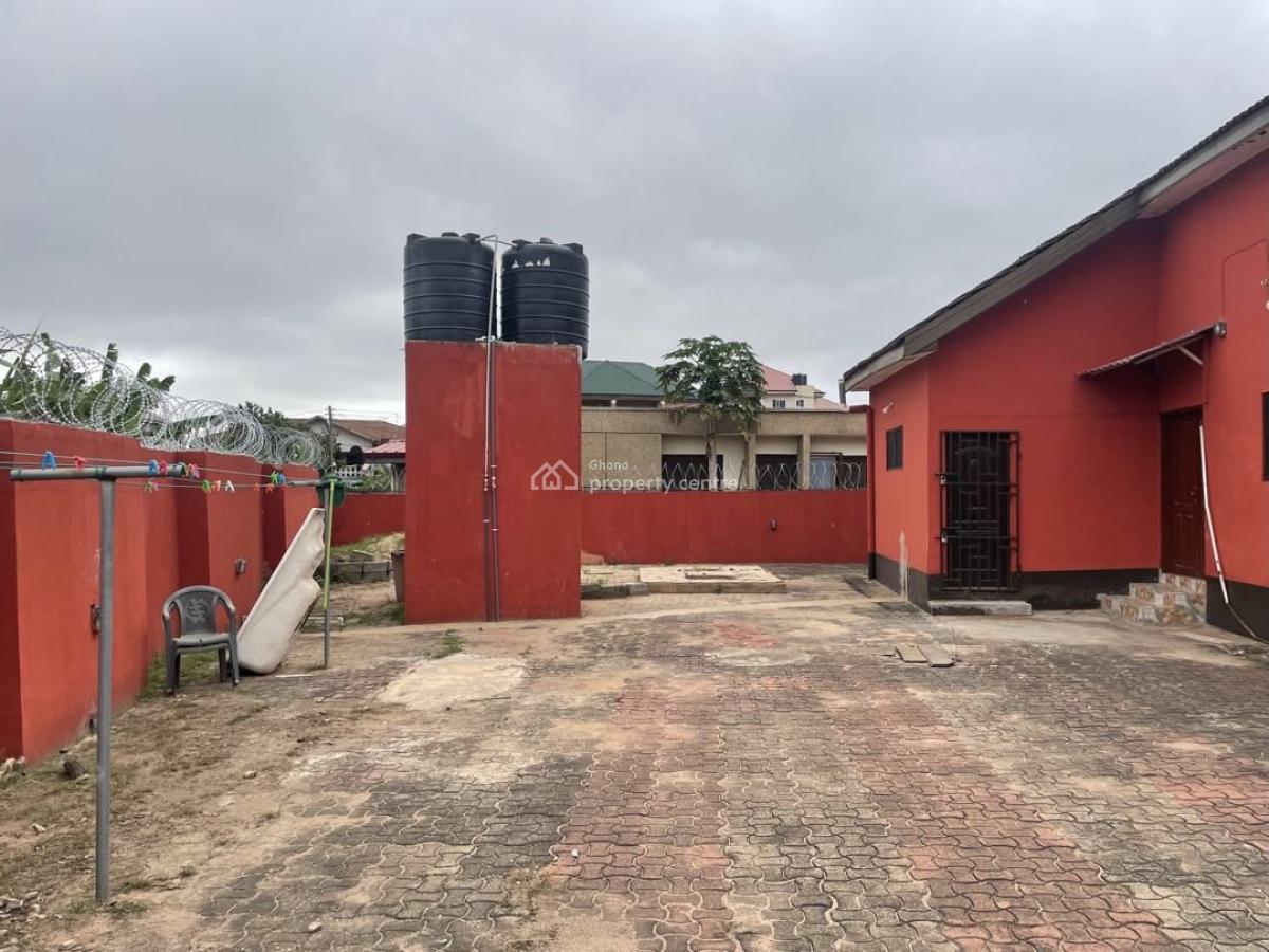4 Bedrooms at Chantan  Ap Filling Station, Chantan, Achimota, Accra, Detached Bungalow for Rent