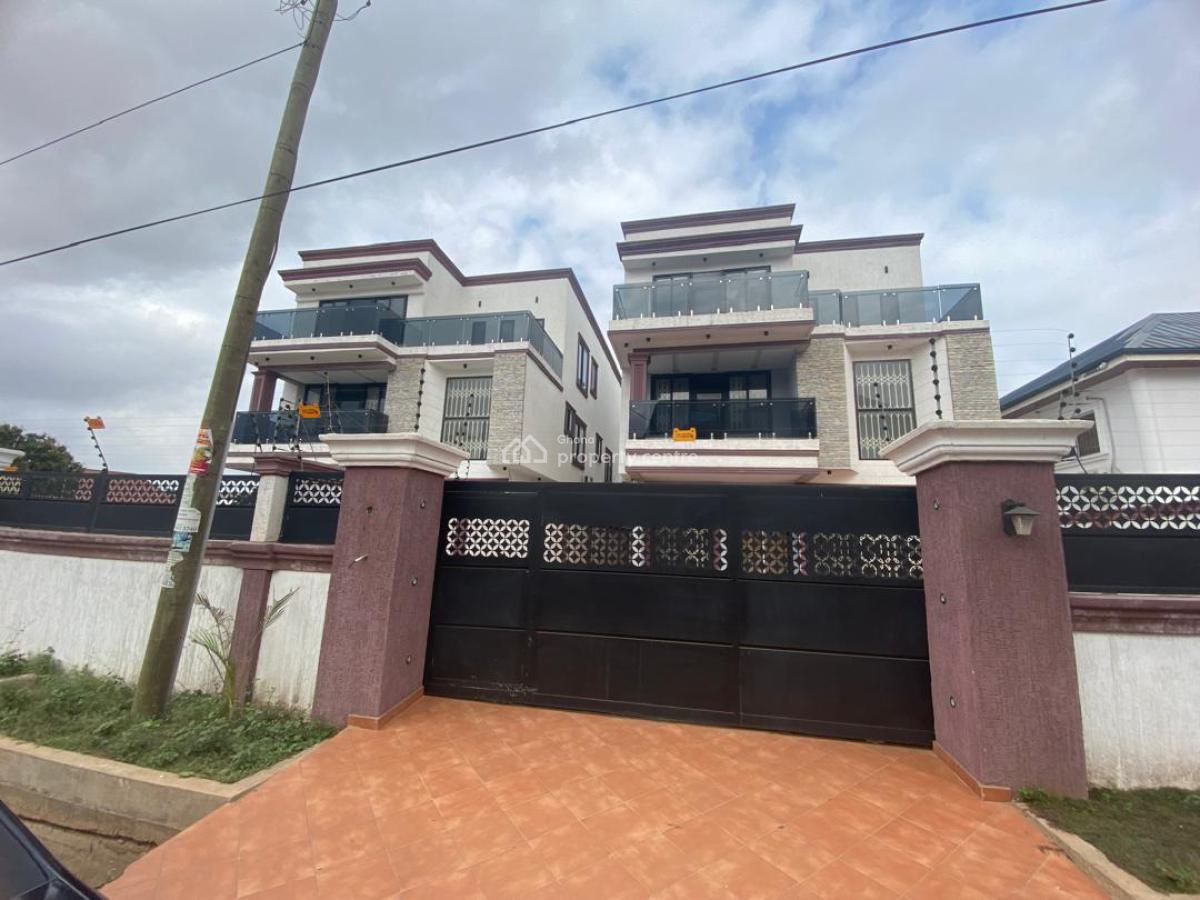 Luxury 4 Bedroom  5 Bathroom Townhouse, Chairs Street, Ogbojo, Adenta Municipal, Accra, Townhouse for Sale