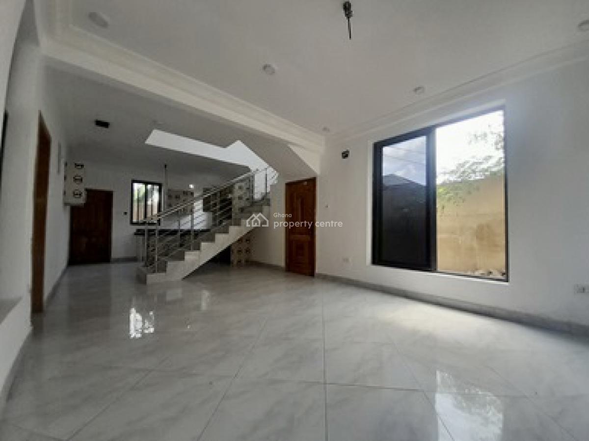 3 Bedroom Townhouse in a Gated Community, East Legon, Accra, Townhouse for Sale