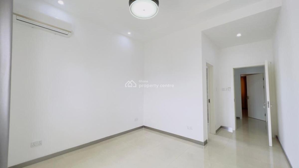 Beautiful 4bed 4.5bath Family Home, Within Exclusive Gated Community, Le Jardin Symphonique, Sakumono, Tema, Accra, Townhouse for Sale