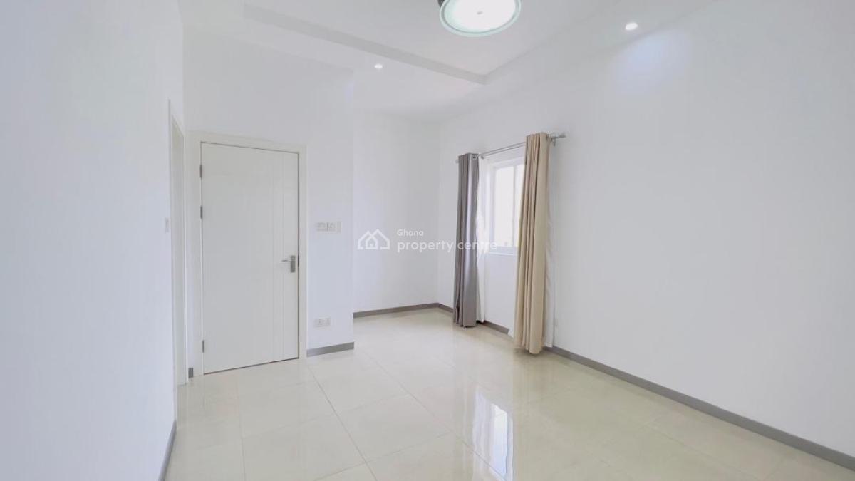Beautiful 4bed 4.5bath Family Home, Within Exclusive Gated Community, Le Jardin Symphonique, Sakumono, Tema, Accra, Townhouse for Sale