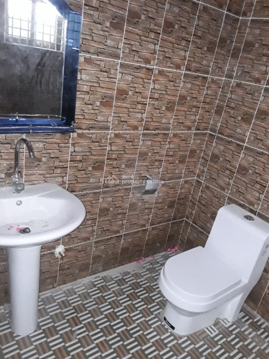 3bedrooms House in Shama, Shama Yabiw, Takoradi, Sekondi-takoradi, Western Region, House for Sale