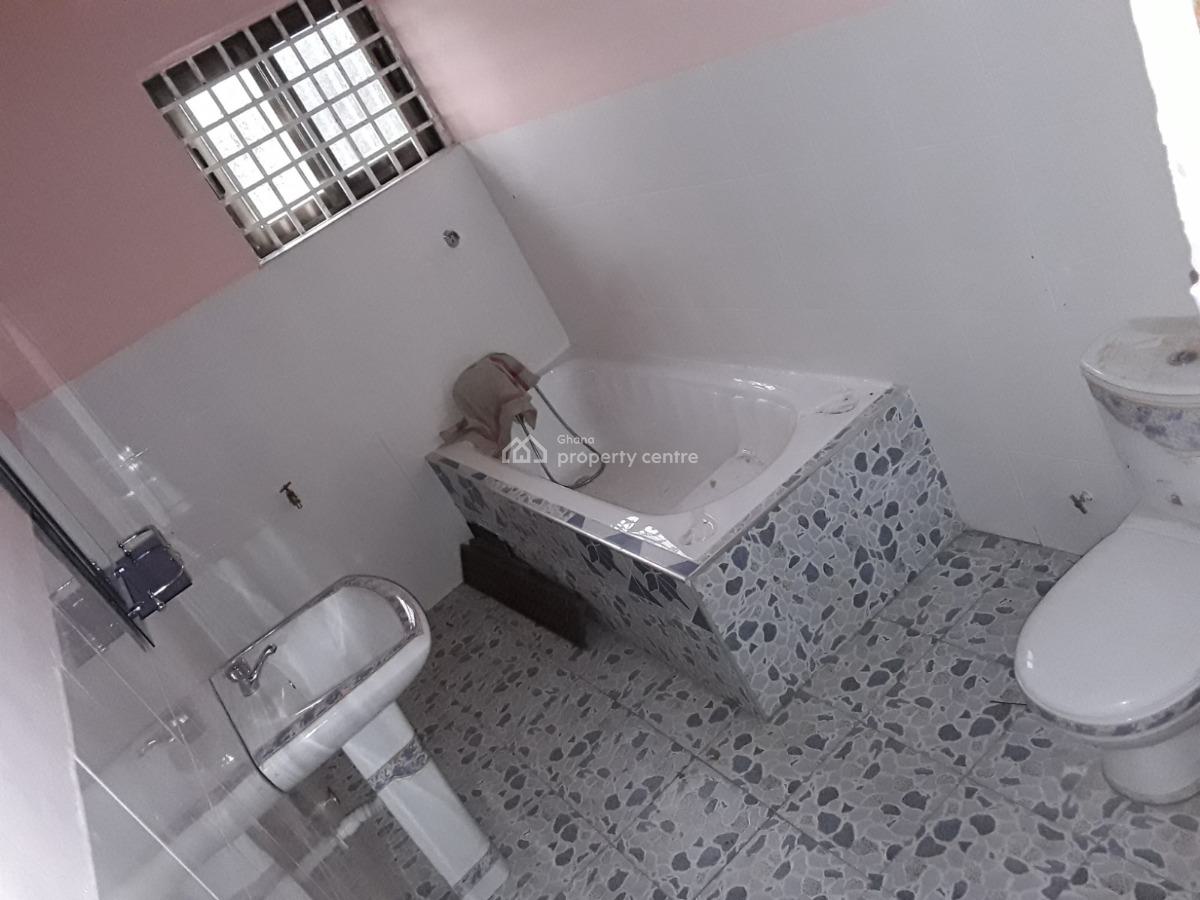 3bedrooms House in Shama, Shama Yabiw, Takoradi, Sekondi-takoradi, Western Region, House for Sale