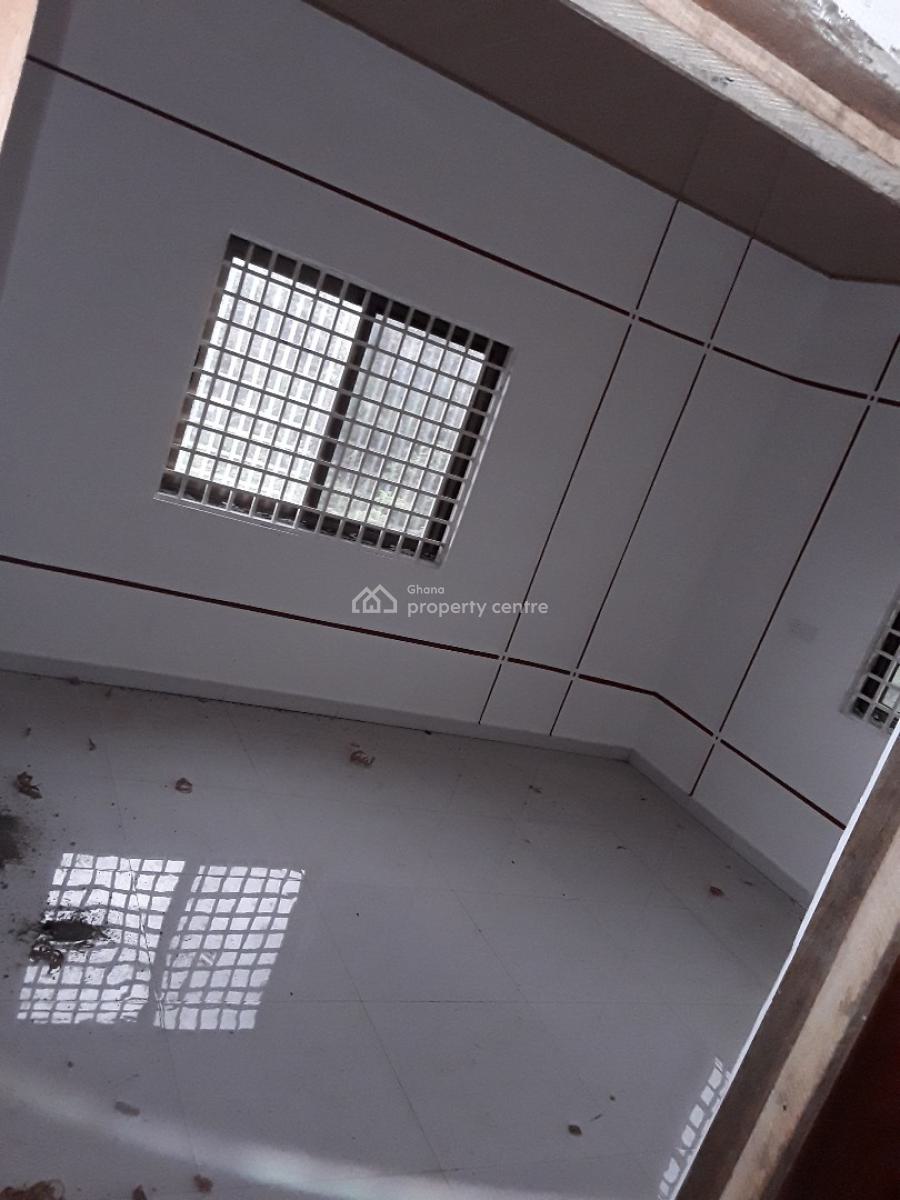 3bedrooms House in Shama, Shama Yabiw, Takoradi, Sekondi-takoradi, Western Region, House for Sale