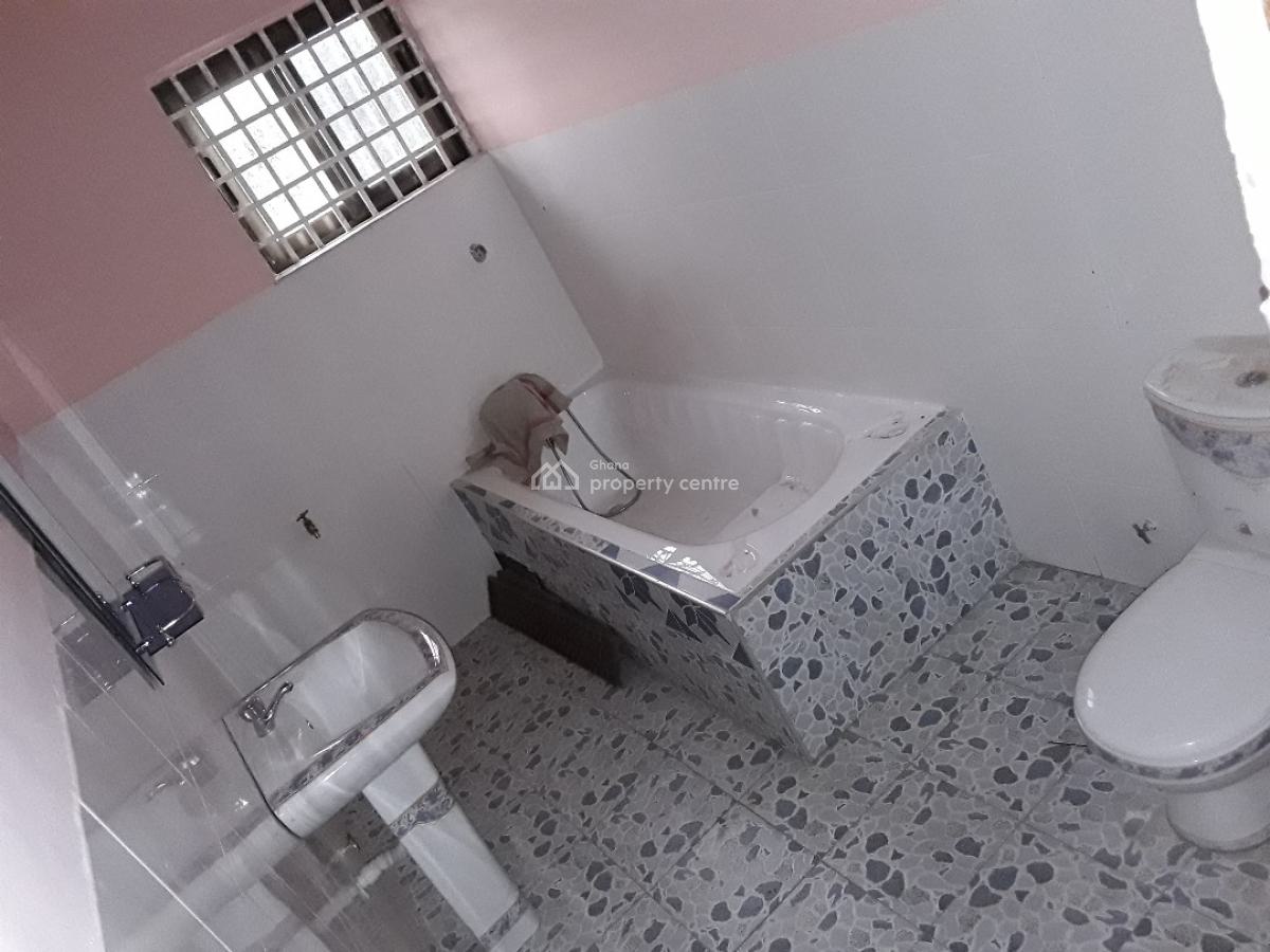 3bedrooms House in Shama, Shama Yabiw, Takoradi, Sekondi-takoradi, Western Region, House for Sale