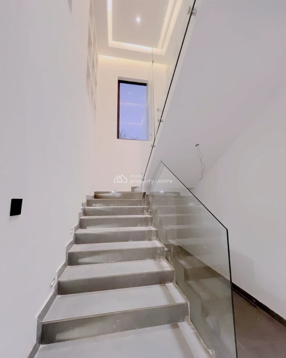 Executive 4 Bedrooms, East Legon, Accra, House for Sale