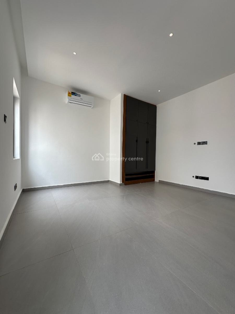 Executive 4 Bedroom, Oyarifa, La Nkwantanang Madina Municipal, Accra, House for Sale