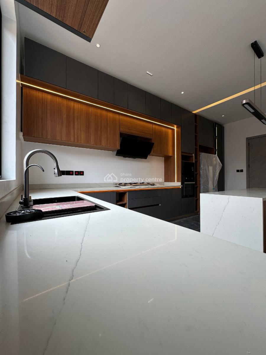 Executive 4 Bedroom, Oyarifa, La Nkwantanang Madina Municipal, Accra, House for Sale