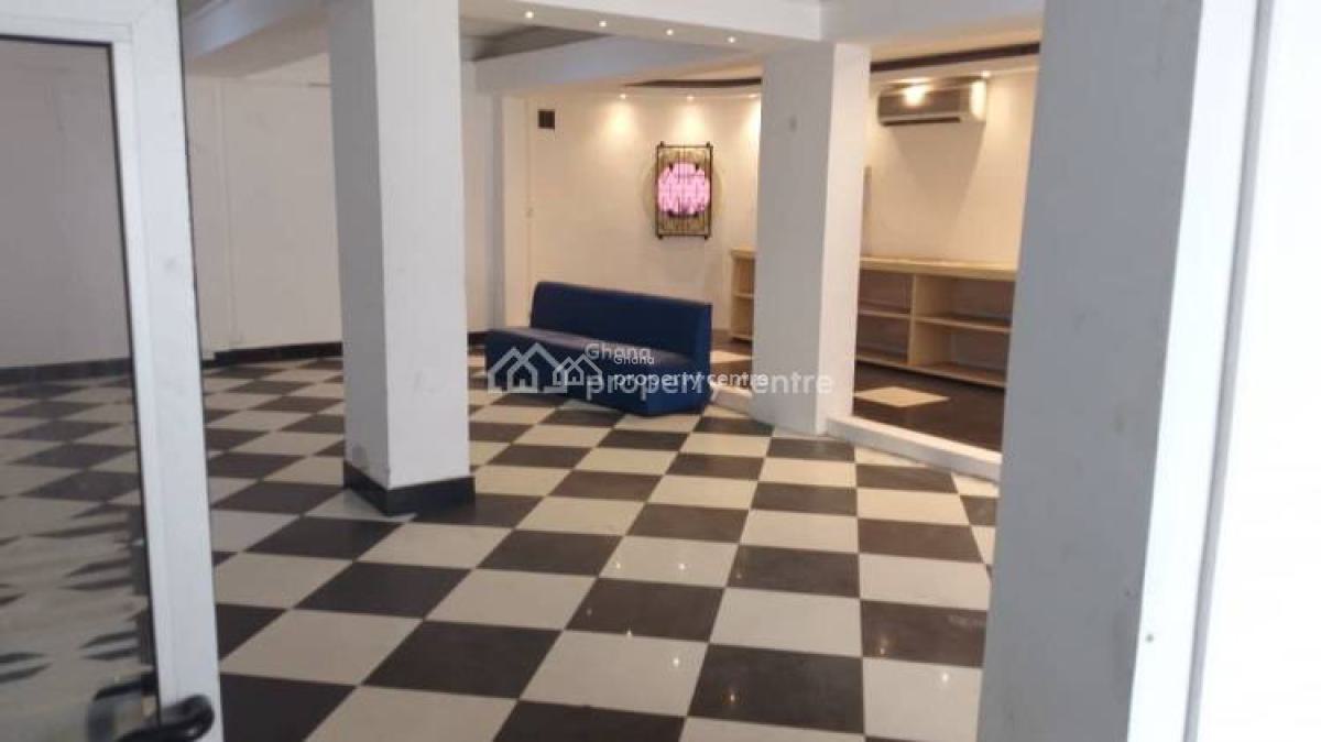350 Sqm Commercial Space, Osu, Accra, Commercial Property for Rent