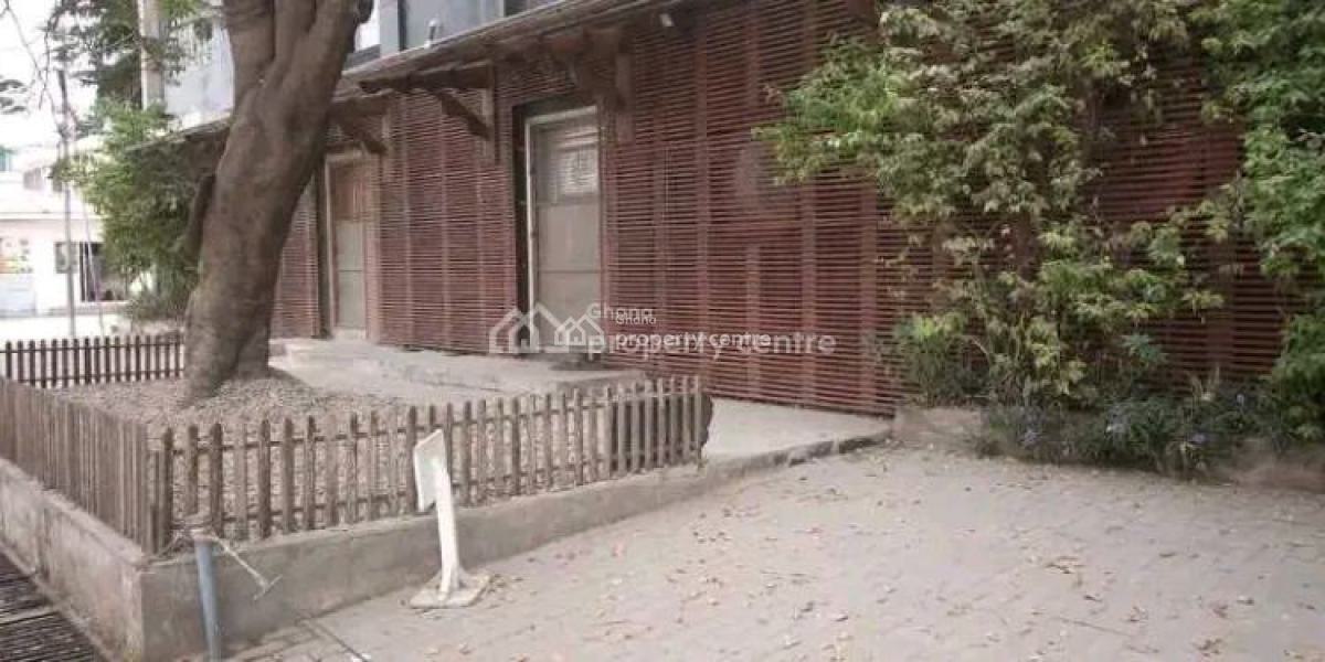 350 Sqm Commercial Space, Osu, Accra, Commercial Property for Rent