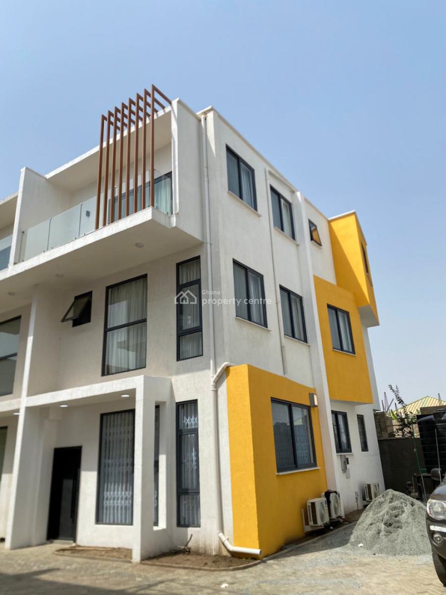 4 Bedroom Townhouse in a Gated Community, Tseaddo, East Airport, Airport Residential Area, Accra, Townhouse for Sale