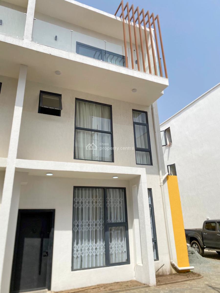 4 Bedroom Townhouse in a Gated Community, Tseaddo, East Airport, Airport Residential Area, Accra, Townhouse for Sale