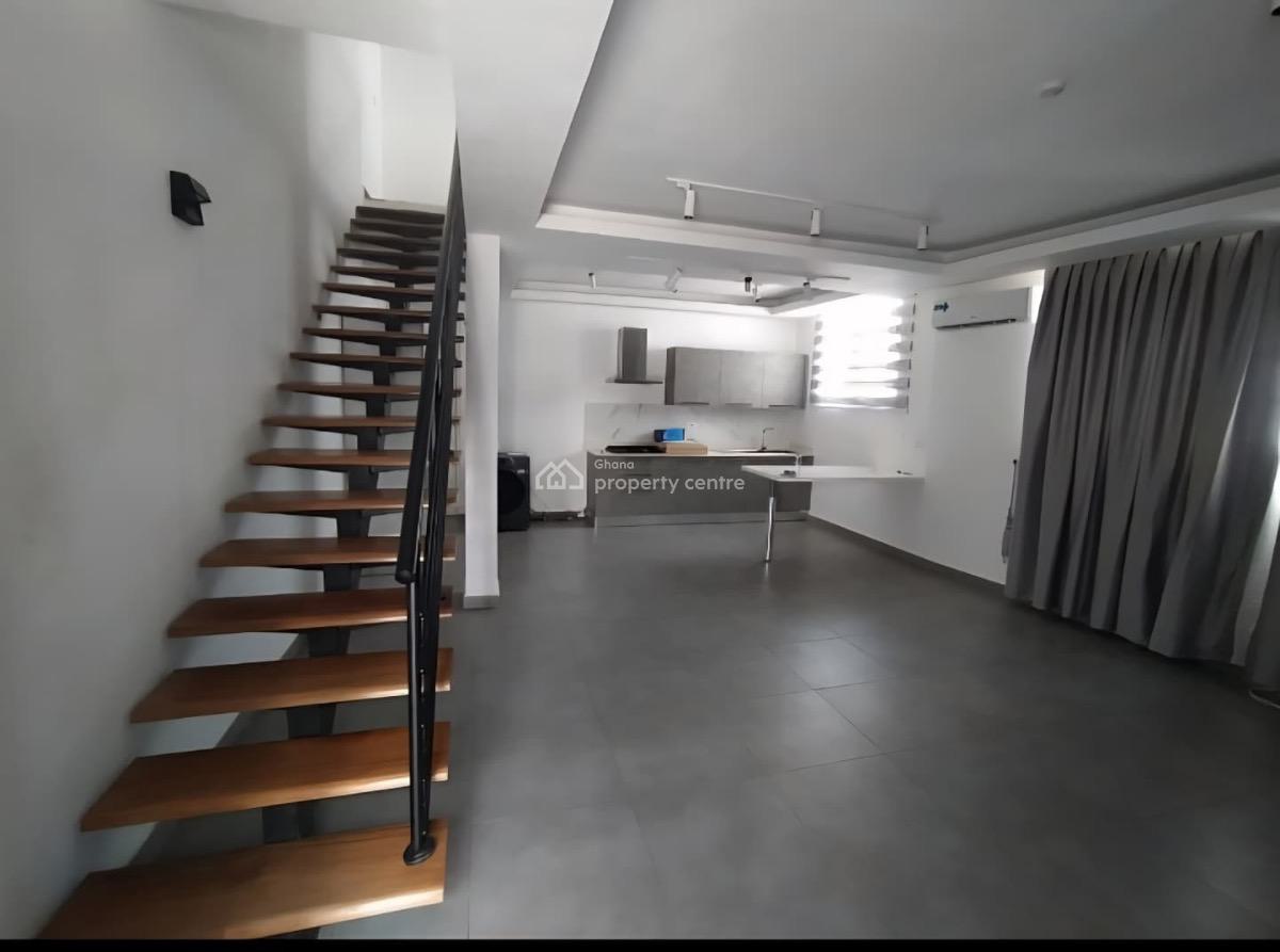 4 Bedroom Townhouse in a Gated Community, Tseaddo, East Airport, Airport Residential Area, Accra, Townhouse for Sale