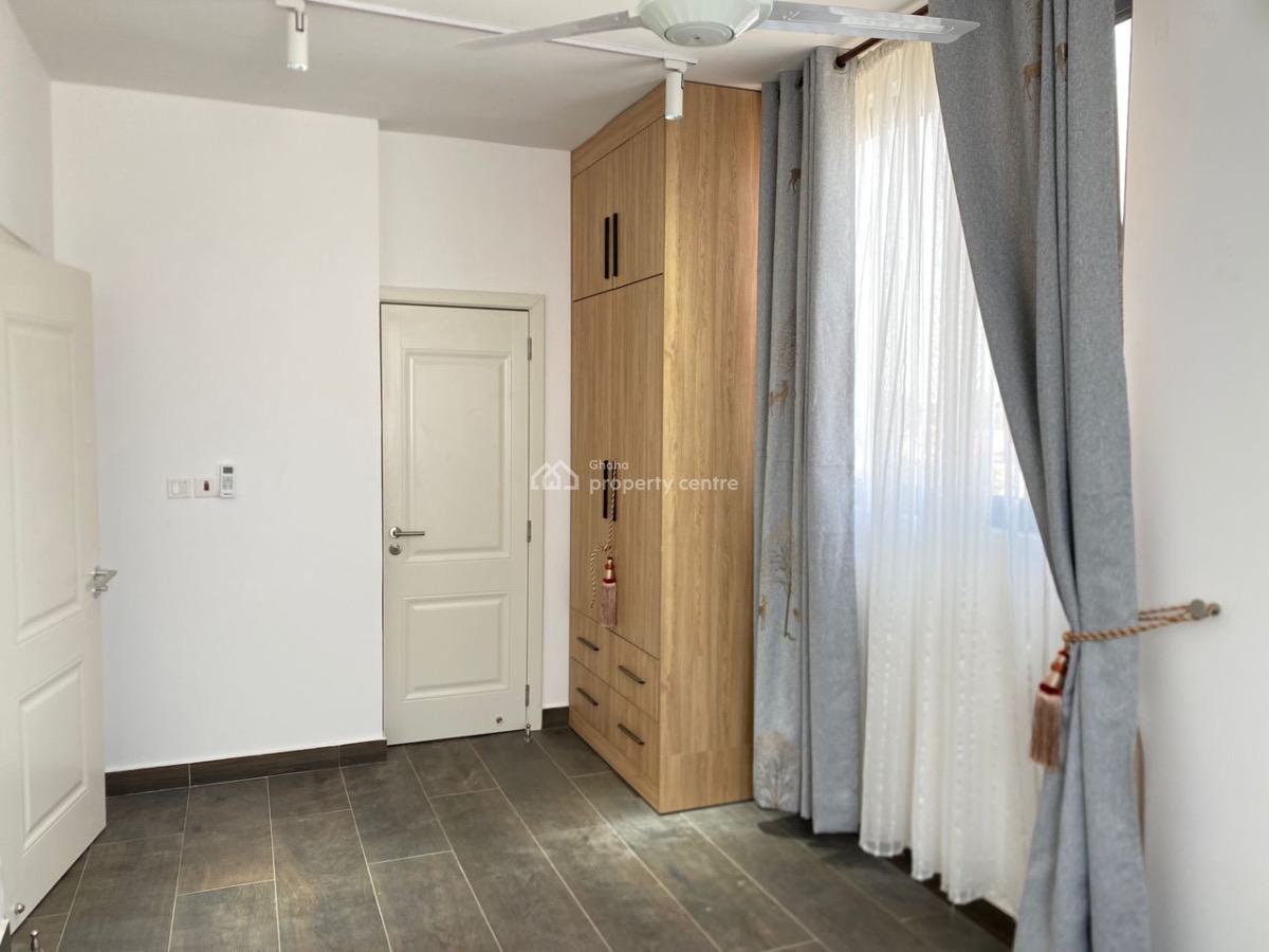 4 Bedroom Townhouse in a Gated Community, Tseaddo, East Airport, Airport Residential Area, Accra, Townhouse for Sale