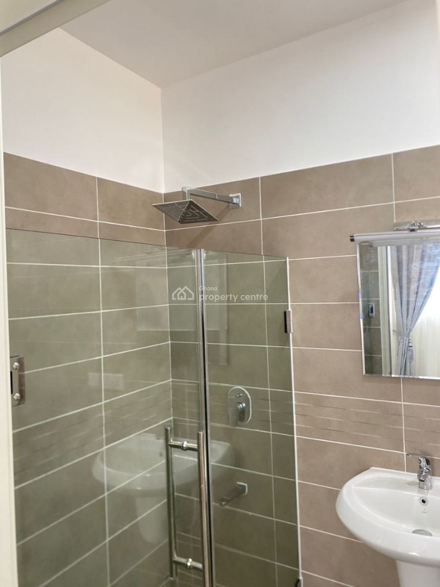 4 Bedroom Townhouse in a Gated Community, Tseaddo, East Airport, Airport Residential Area, Accra, Townhouse for Sale