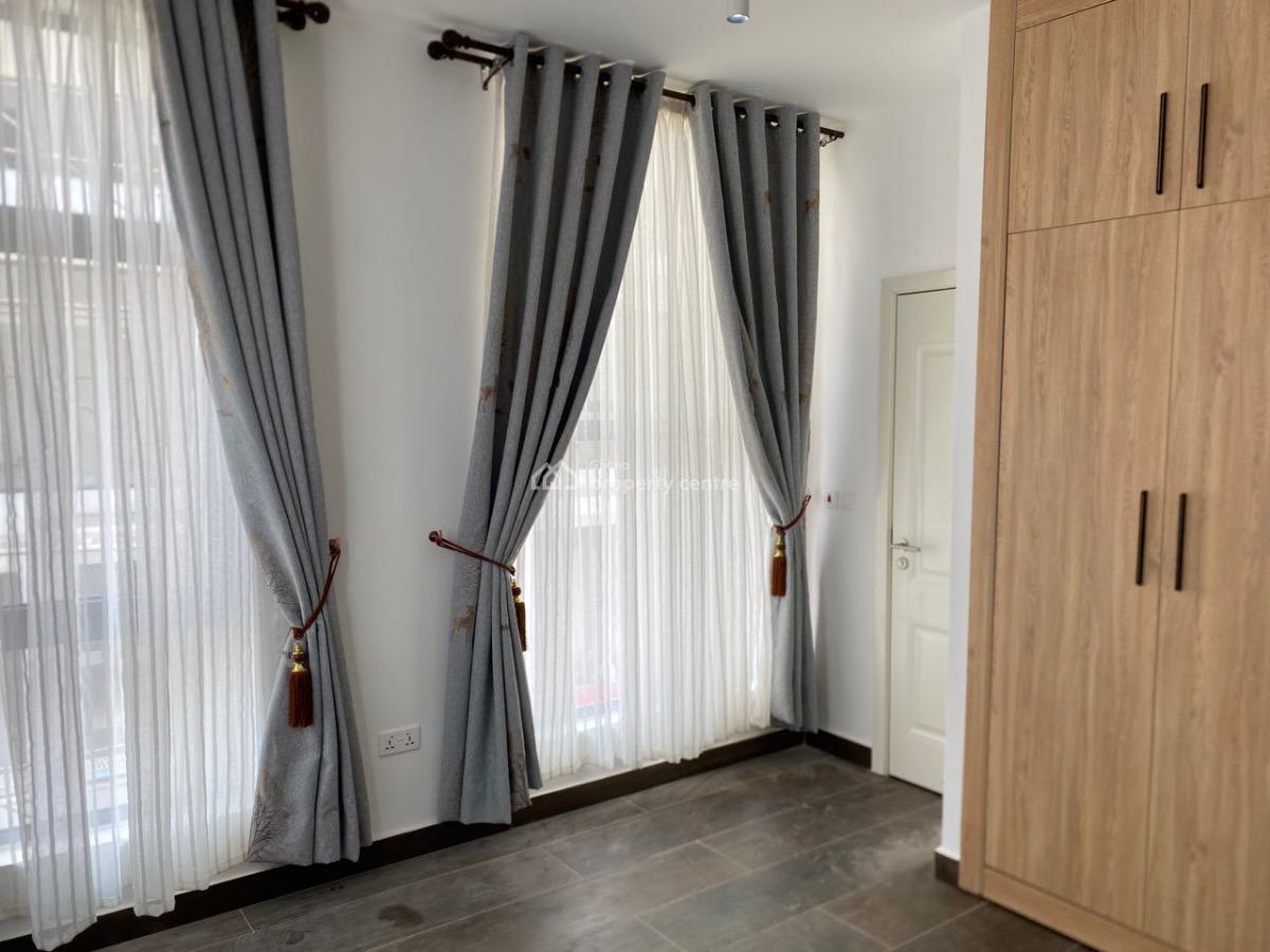 4 Bedroom Townhouse in a Gated Community, Tseaddo, East Airport, Airport Residential Area, Accra, Townhouse for Sale